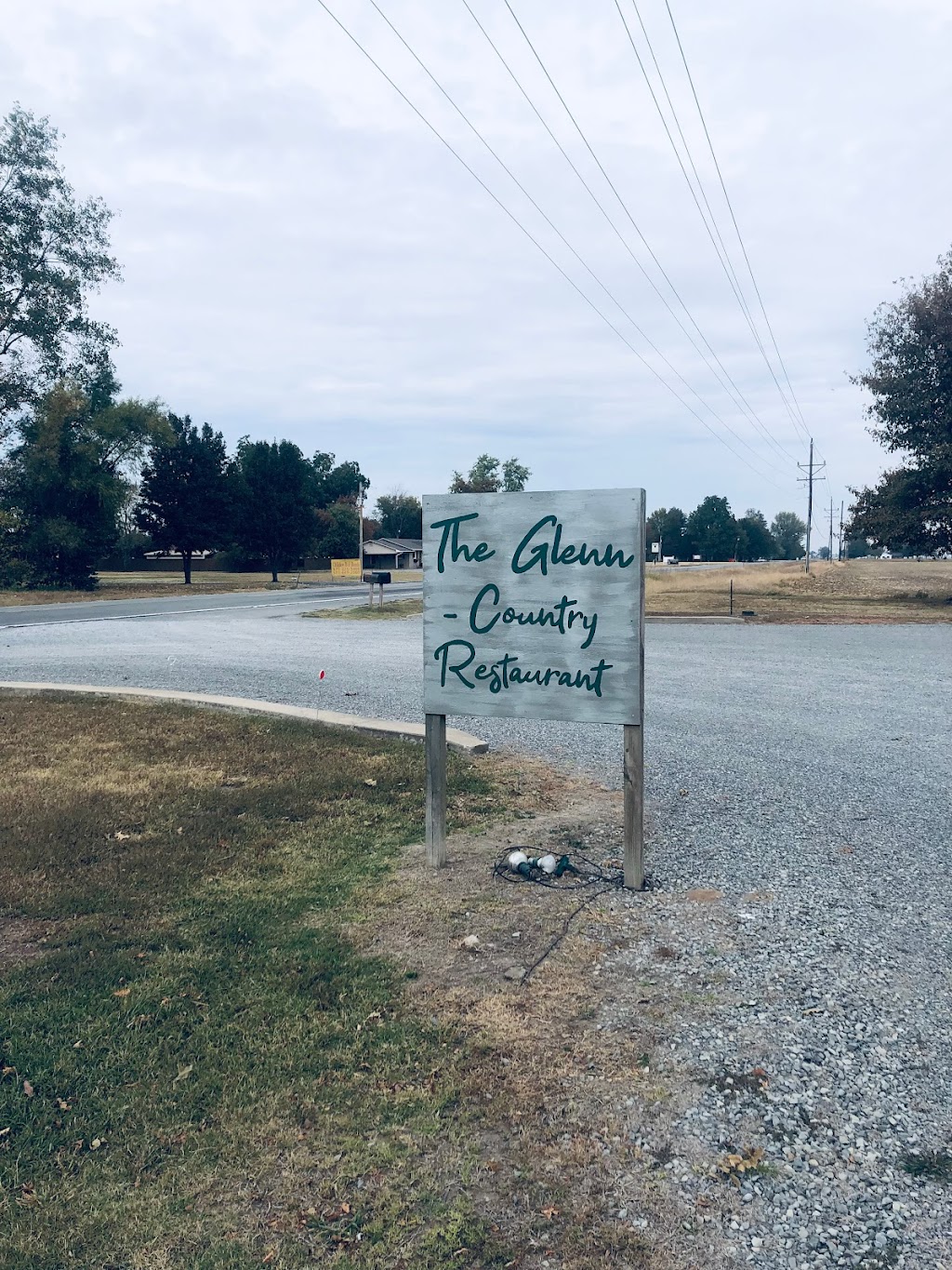 The Glenn Country Restaurant | restaurant | 2460 MO-105, Charleston, MO 63834, USA | 5736495135 OR +1 573-649-5135