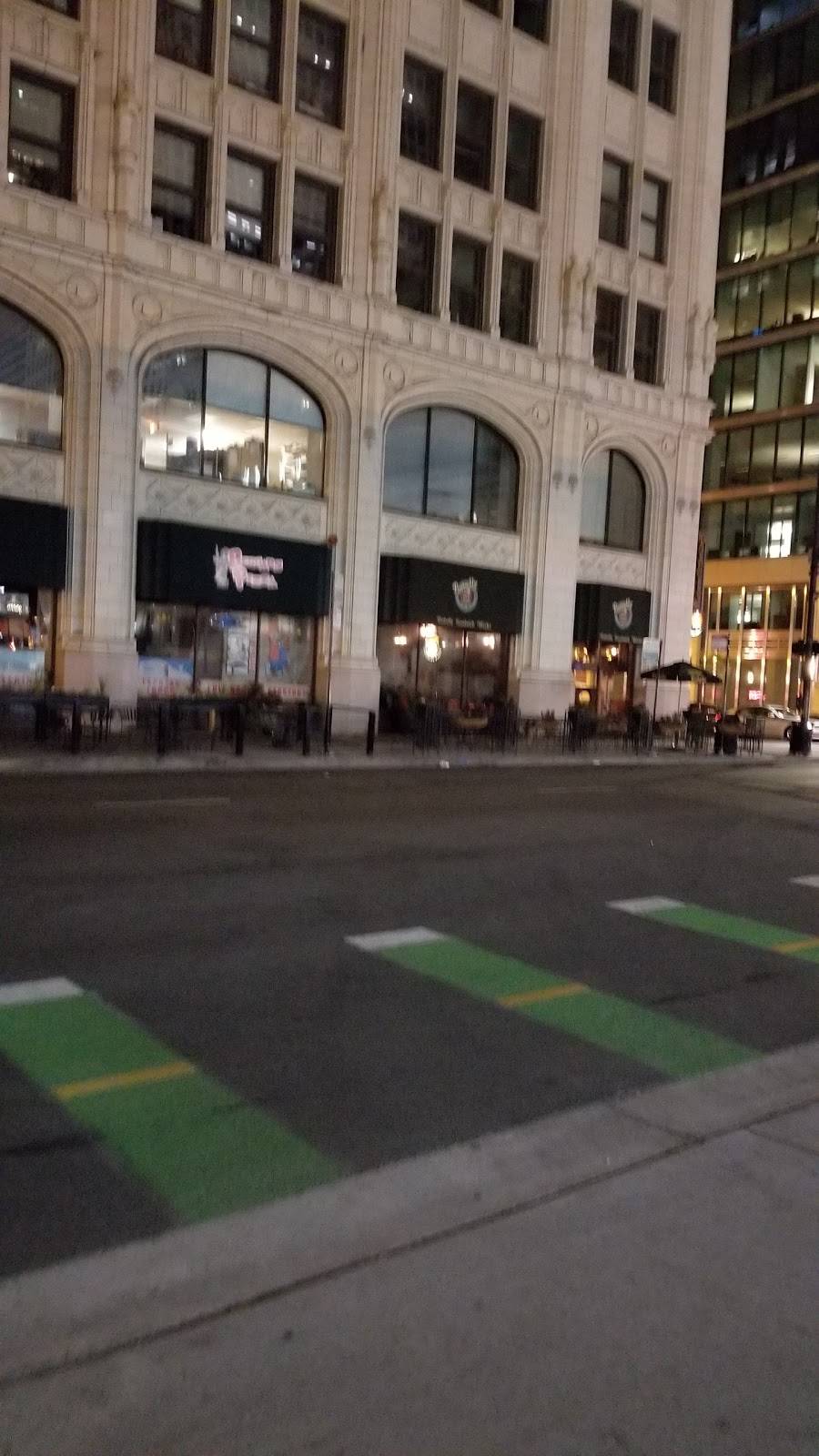 Potbelly Sandwich Shop | restaurant | 547 W Jackson Boulevard #120, Chicago, IL 60661, USA | 3129393045 OR +1 312-939-3045