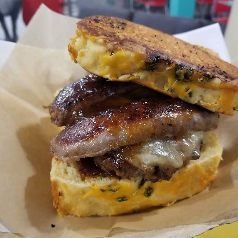 Nitro Burger | restaurant | 2050 Cornhusker Hwy, Lincoln, NE 68521, USA | 4025706433 OR +1 402-570-6433