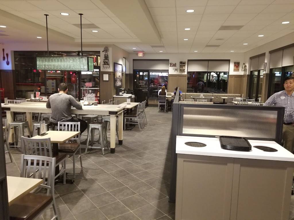 Chick-fil-A | restaurant | 32 E Mitchell Hammock Rd, Oviedo, FL 32765, USA | 4073657657 OR +1 407-365-7657