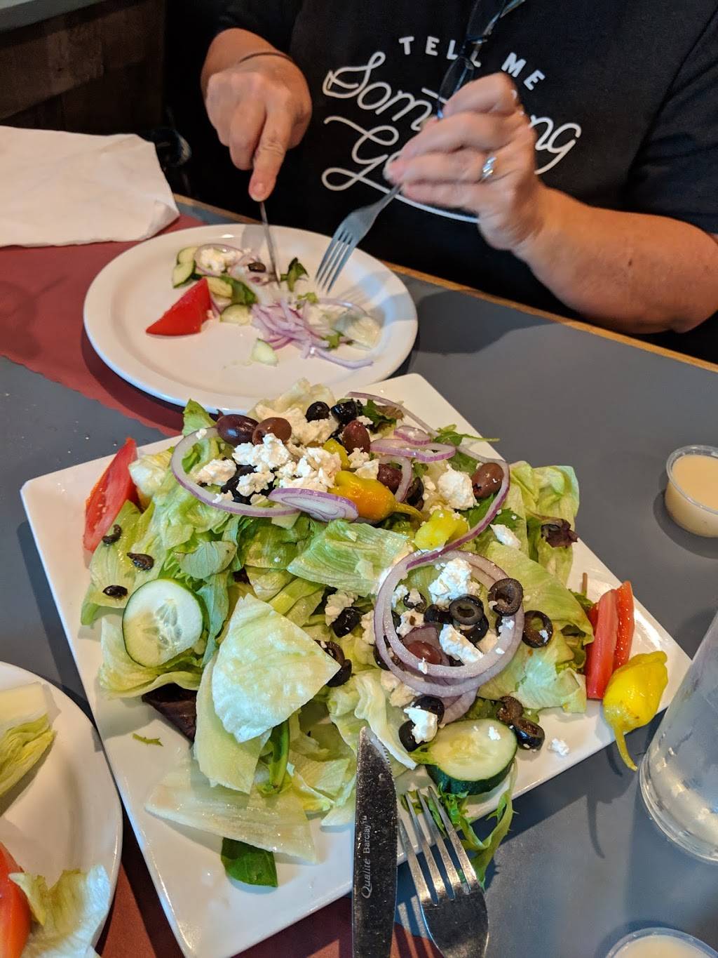 D-Town Bar & Grill | restaurant | 1056 Main St, Dunedin, FL 34698, USA | 7277546851 OR +1 727-754-6851