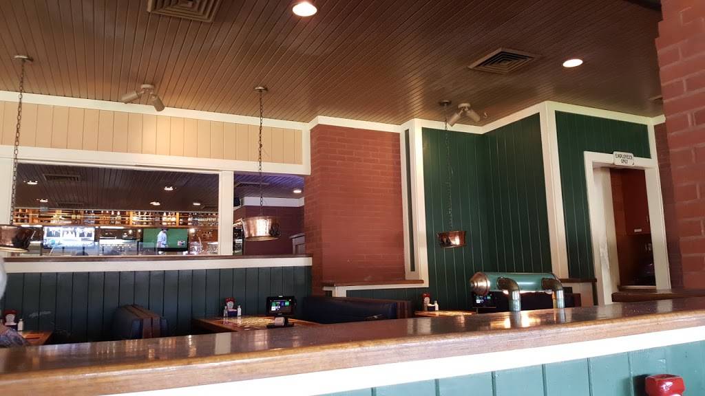 Chilis Grill & Bar | restaurant | 600 N Green River Rd, Evansville, IN 47715, USA | 8124751510 OR +1 812-475-1510