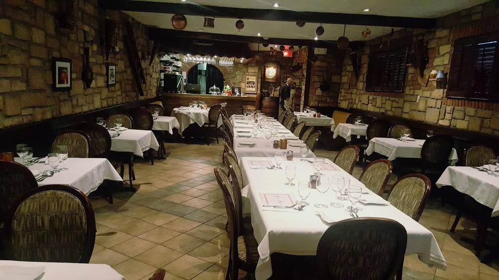 Restaurant Yas | restaurant | 5563 Chemin Upper Lachine, Montréal, QC H4A 2A7, Canada | 5144830303 OR +1 514-483-0303