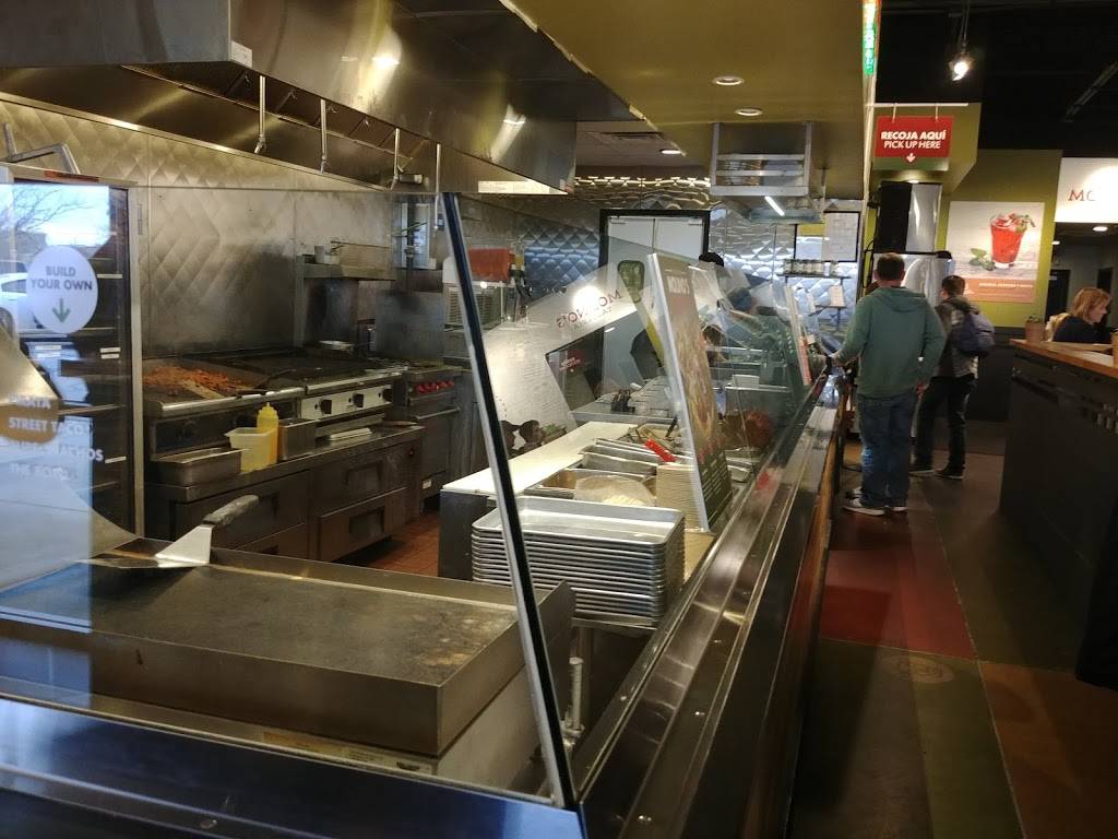 Molinos Taqueria | restaurant | 2035 N Rock Rd #114, Wichita, KS 67206, USA | 3162528261 OR +1 316-252-8261