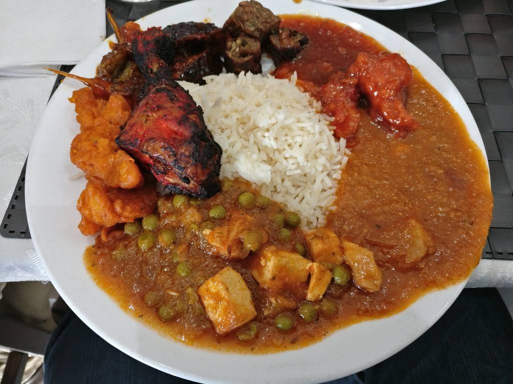 Bollywood Restaurant & Catering | restaurant | 4000 Steeles Ave W Unit # 22, Woodbridge, ON L4L 4V9, Canada | 9056051800 OR +1 905-605-1800