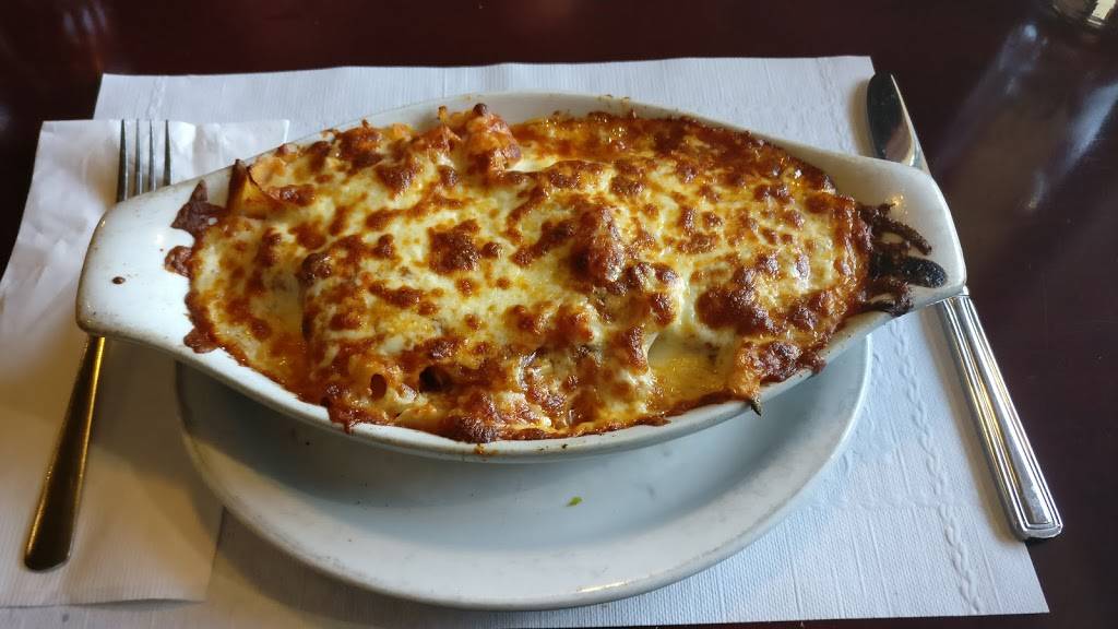 Luna Pizzeria Restaurant | restaurant | 365 Stewart Blvd, Brockville, ON K6V 4W9, Canada | 6133428333 OR +1 613-342-8333