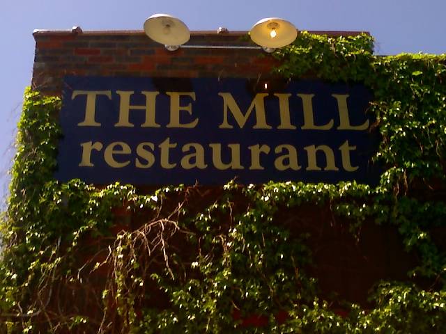 The Mill Restaurant | restaurant | 120 E Burlington St, Iowa City, IA 52240, USA | 3193519529 OR +1 319-351-9529