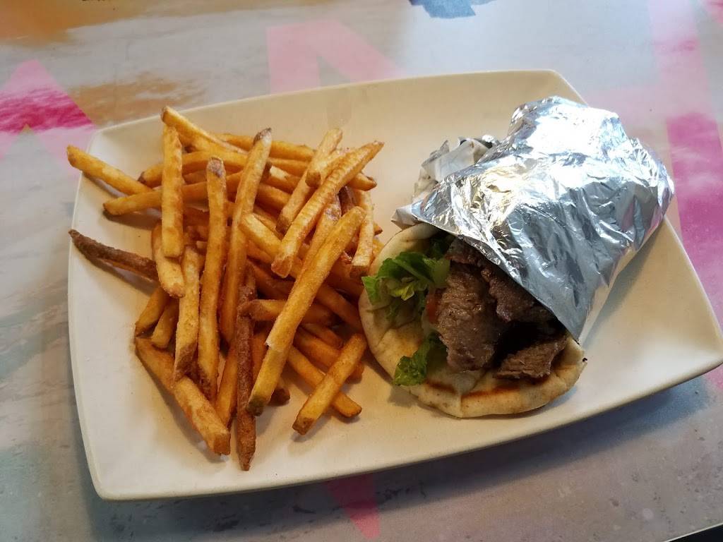 Miami Grill | restaurant | 750 W Sample Rd, Pompano Beach, FL 33064, USA | 9547821270 OR +1 954-782-1270