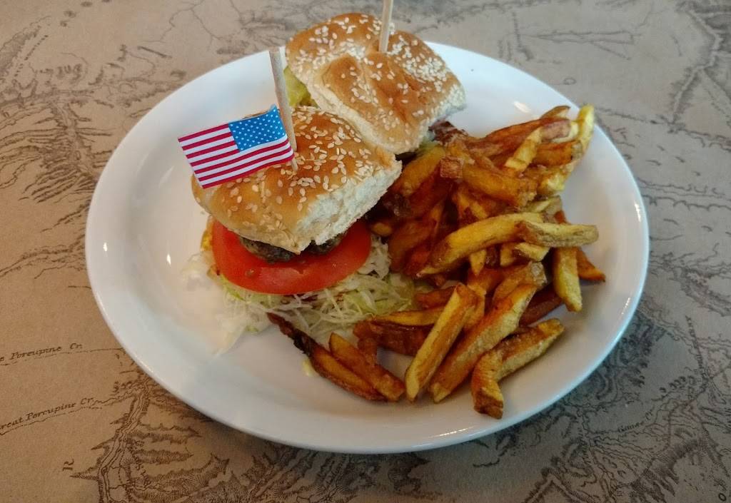 Teds Montana Grill | restaurant | 3194 Fashion Center Blvd, Newark, DE 19702, USA | 3023661601 OR +1 302-366-1601