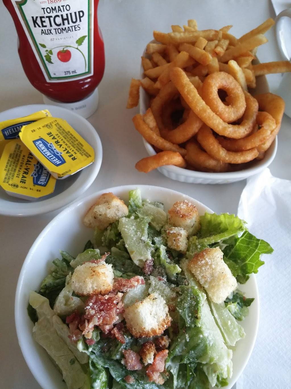 Le Croissant d’or Pizzeria | restaurant | 2045 Boulevard Laframboise, Saint-Hyacinthe, QC J2S 4X3, Canada | 4507736677 OR +1 450-773-6677