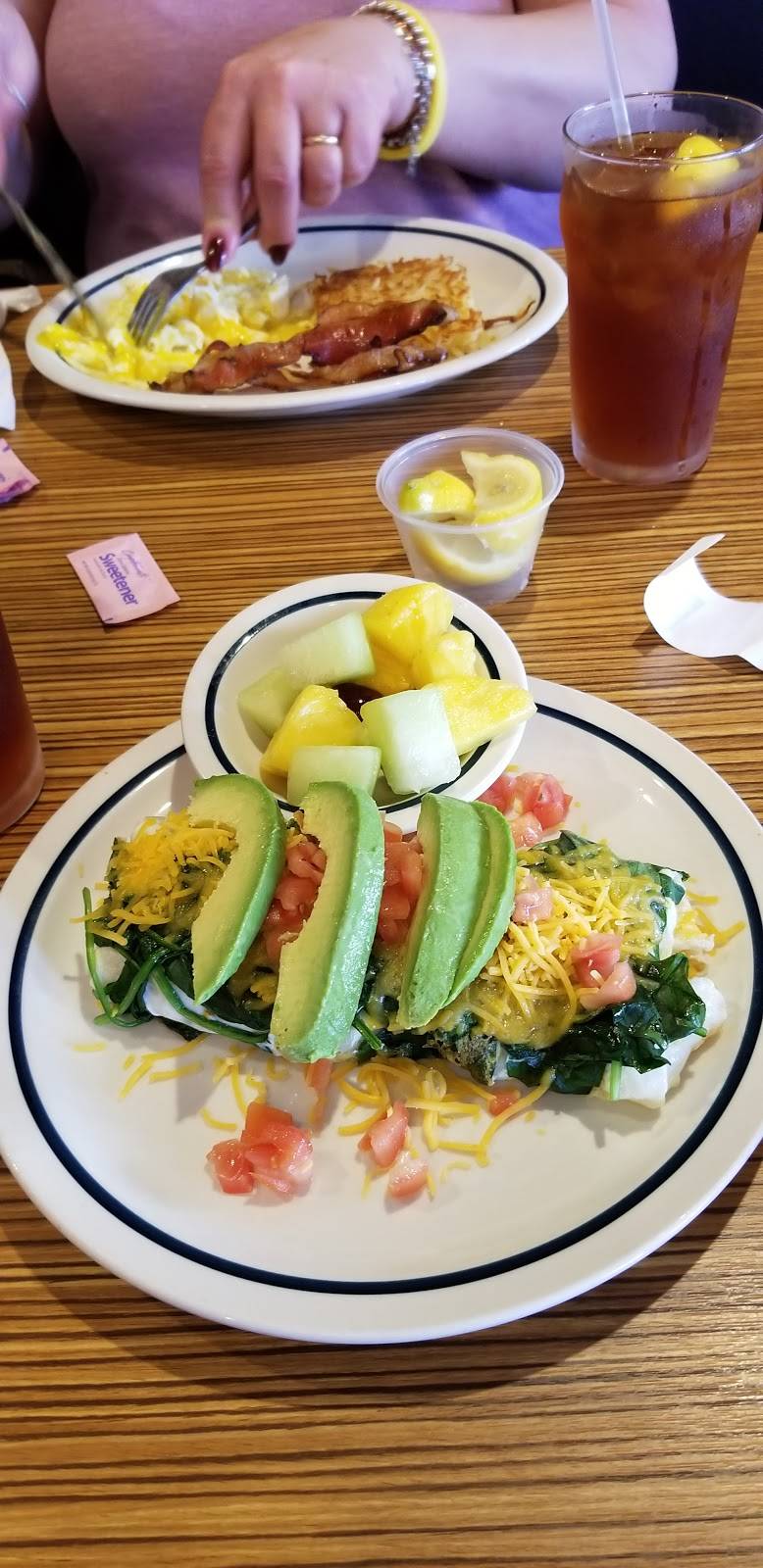 IHOP | restaurant | 427 N Atlantic Ave, Daytona Beach, FL 32118, USA | 3862538319 OR +1 386-253-8319