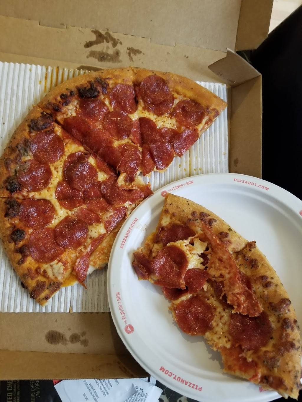 Pizza Hut | restaurant | 199 Race St, San Jose, CA 95126, USA | 4082871900 OR +1 408-287-1900