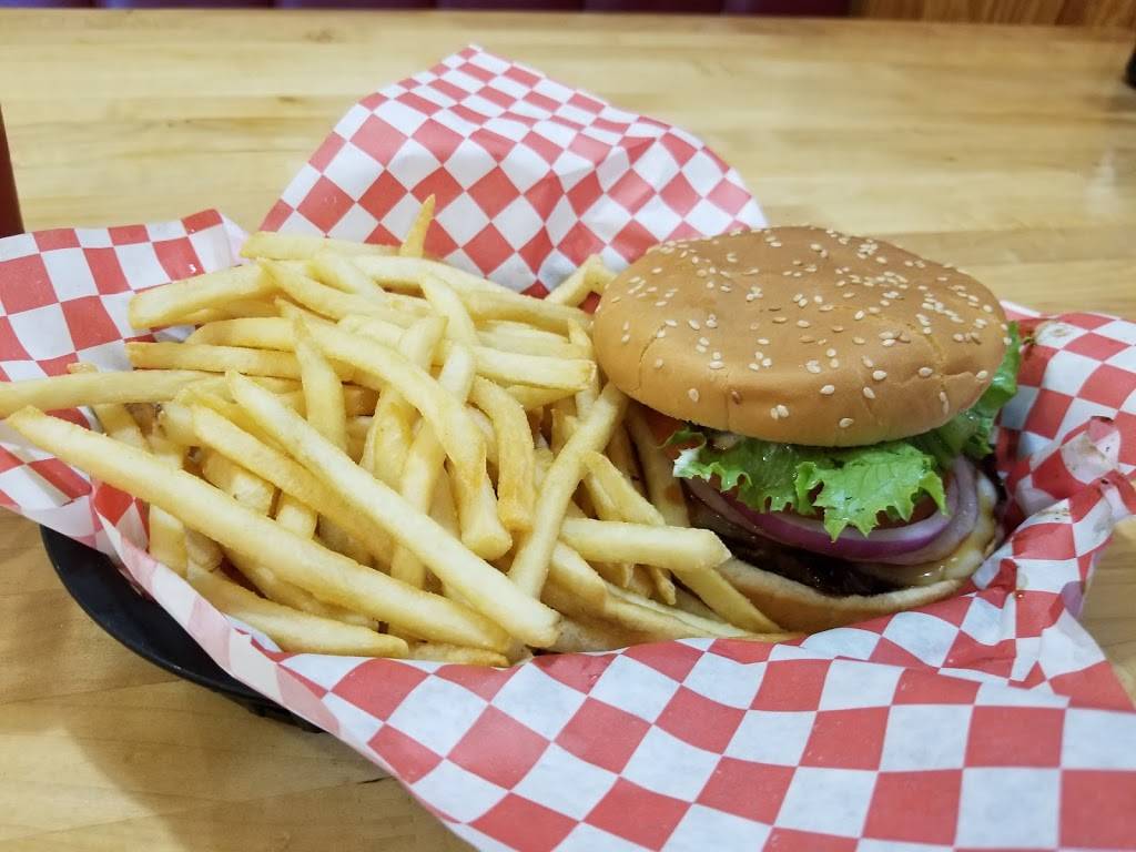 Burger Hut | restaurant | 3211 Cohasset Rd, Chico, CA 95973, USA | 5303424555 OR +1 530-342-4555