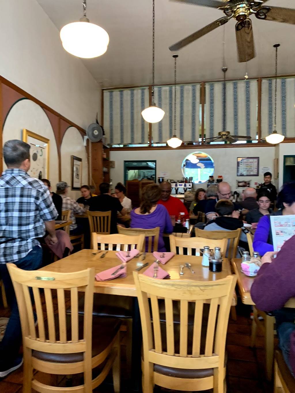 Inn Kensington Restaurant | restaurant | 293 Arlington Ave, Berkeley, CA 94707, USA | 5105275919 OR +1 510-527-5919