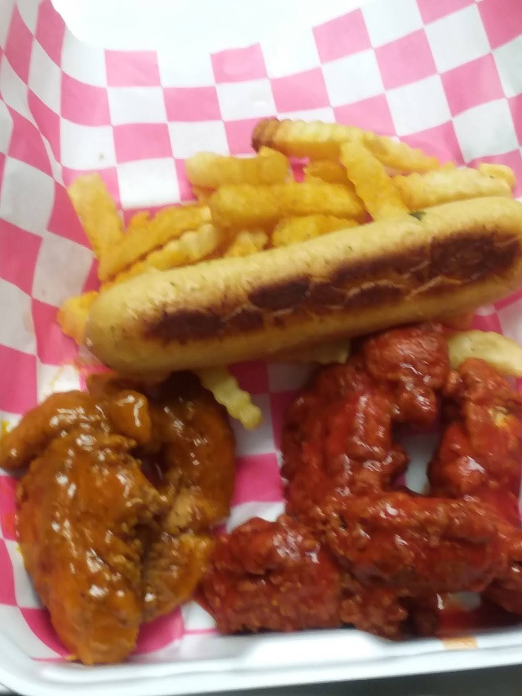 Yo Mama | restaurant | 2545 Jackson Ave, Memphis, TN 38108, USA | 9014542328 OR +1 901-454-2328