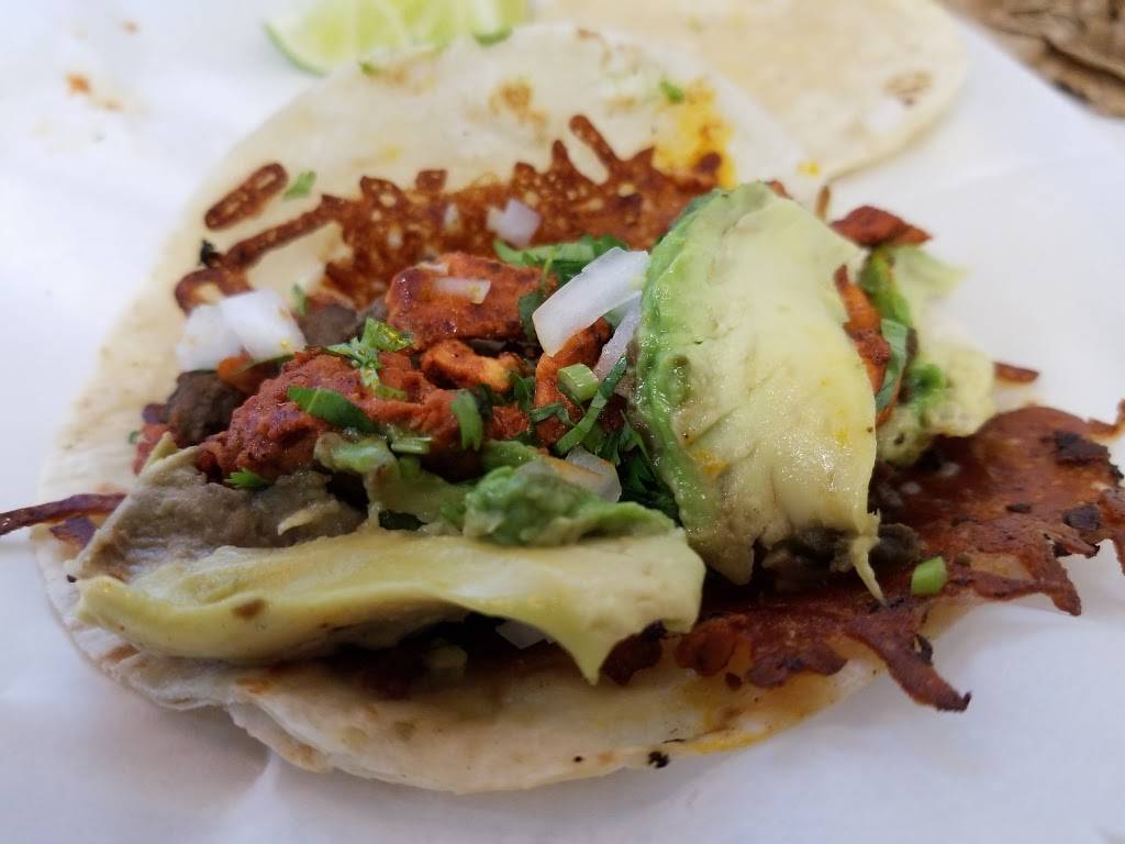 The Laughing Taco | restaurant | 1033 S 1st St, Milwaukee, WI 53204, USA | 4142103086 OR +1 414-210-3086