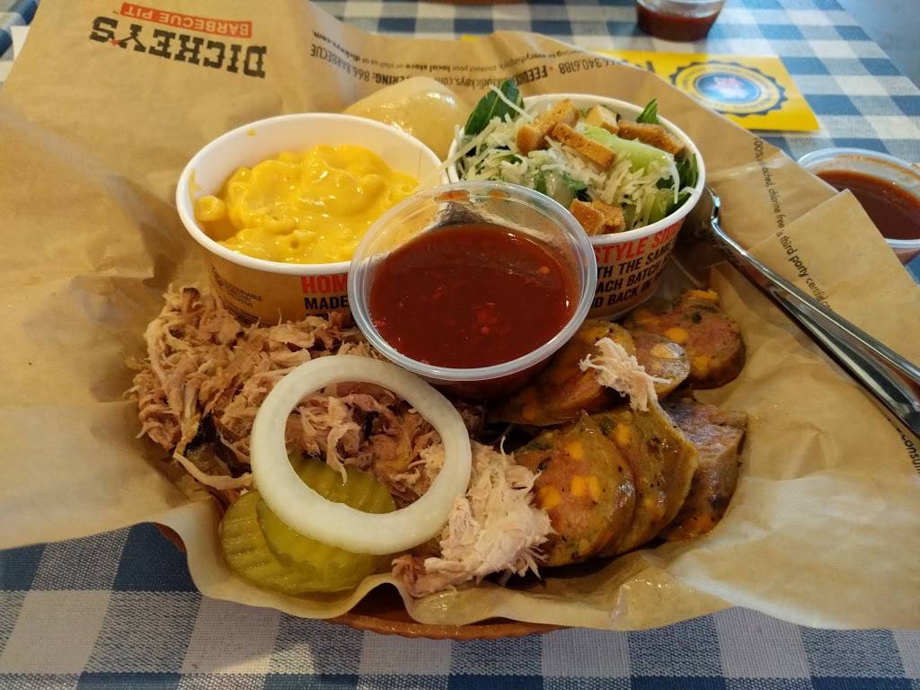 Dickeys Barbecue Pit | restaurant | 1121 MD-3 N, Gambrills, MD 21054, USA | 4104518329 OR +1 410-451-8329