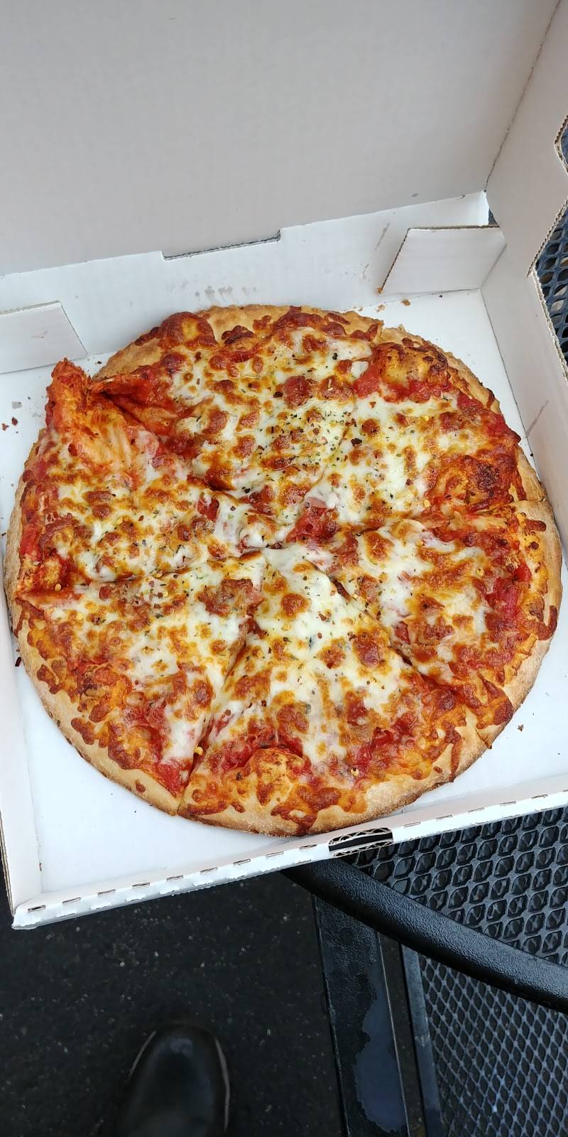 Romanos Pizzeria | restaurant | W63N540 Hanover Ave, Cedarburg, WI 53012, USA | 2623759921 OR +1 262-375-9921