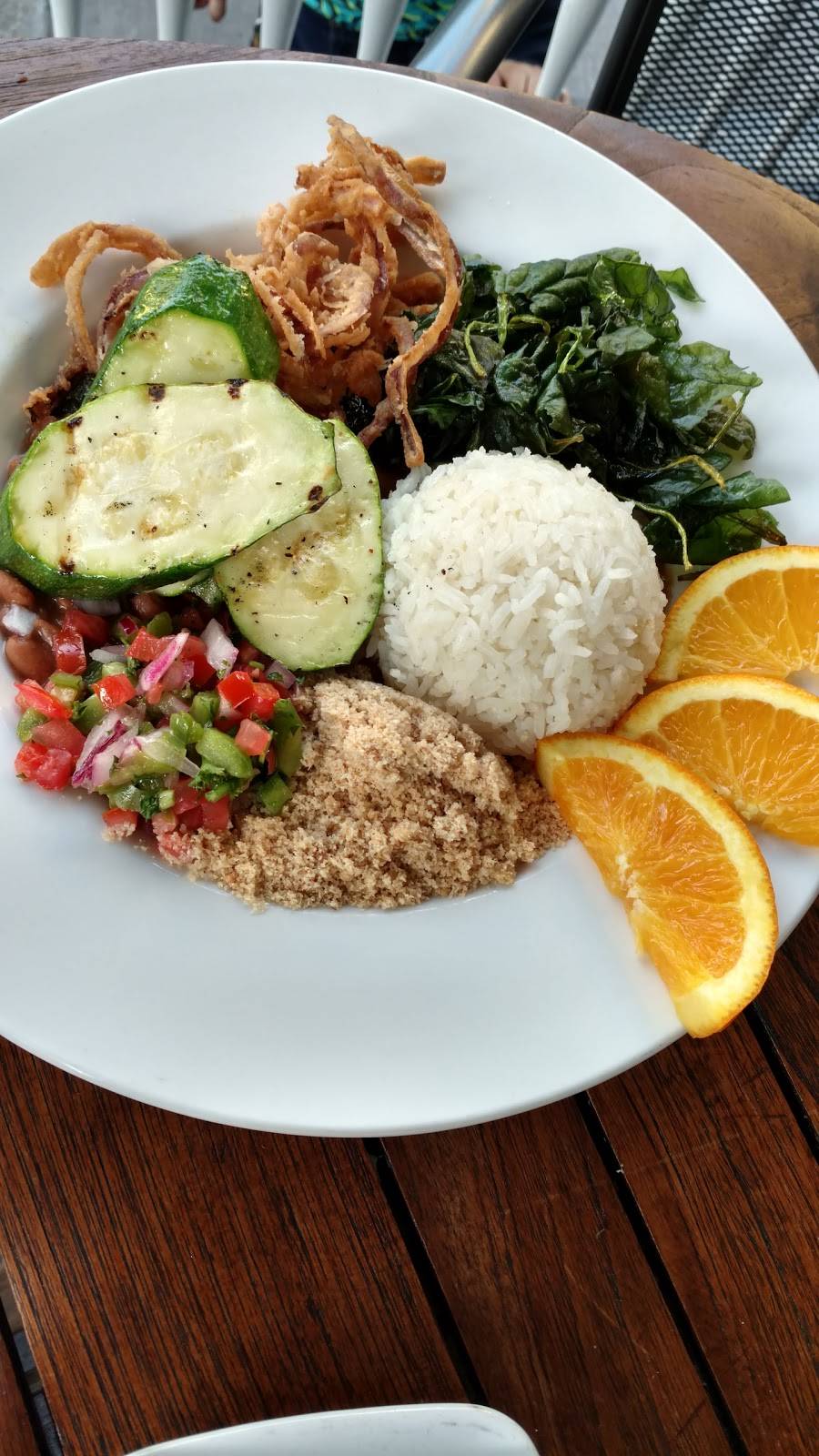 Batuqui Brazilian Restaurant | restaurant | 12706 Larchmere Blvd, Cleveland, OH 44120, USA | 2168010227 OR +1 216-801-0227