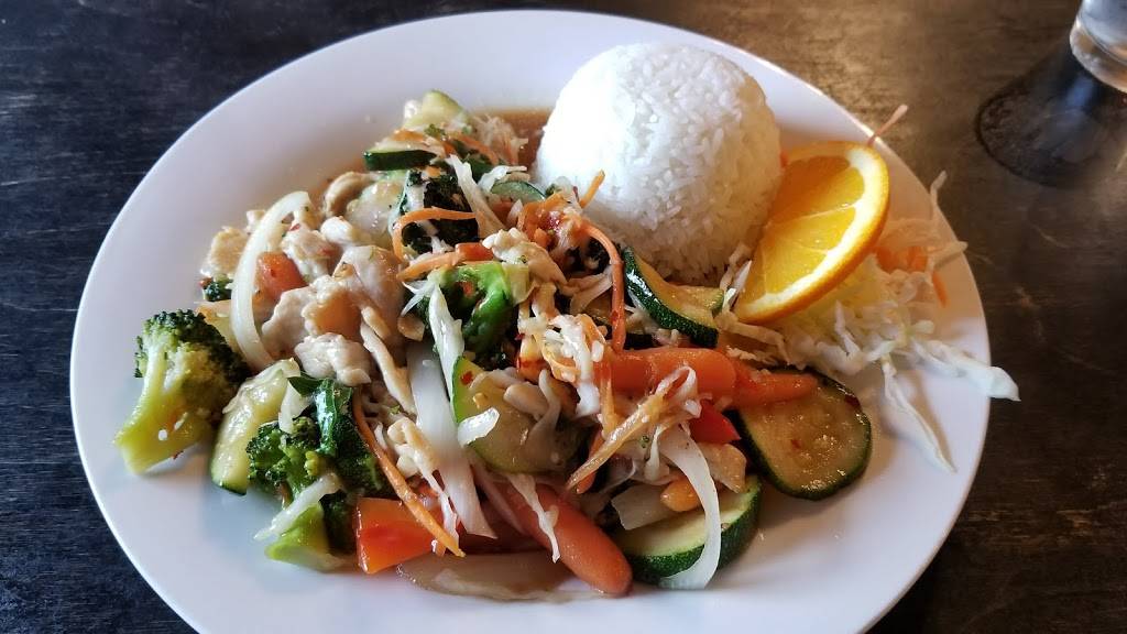 Thai Spice | restaurant | 220 S King St, Hendersonville, NC 28792, USA | 8286937323 OR +1 828-693-7323
