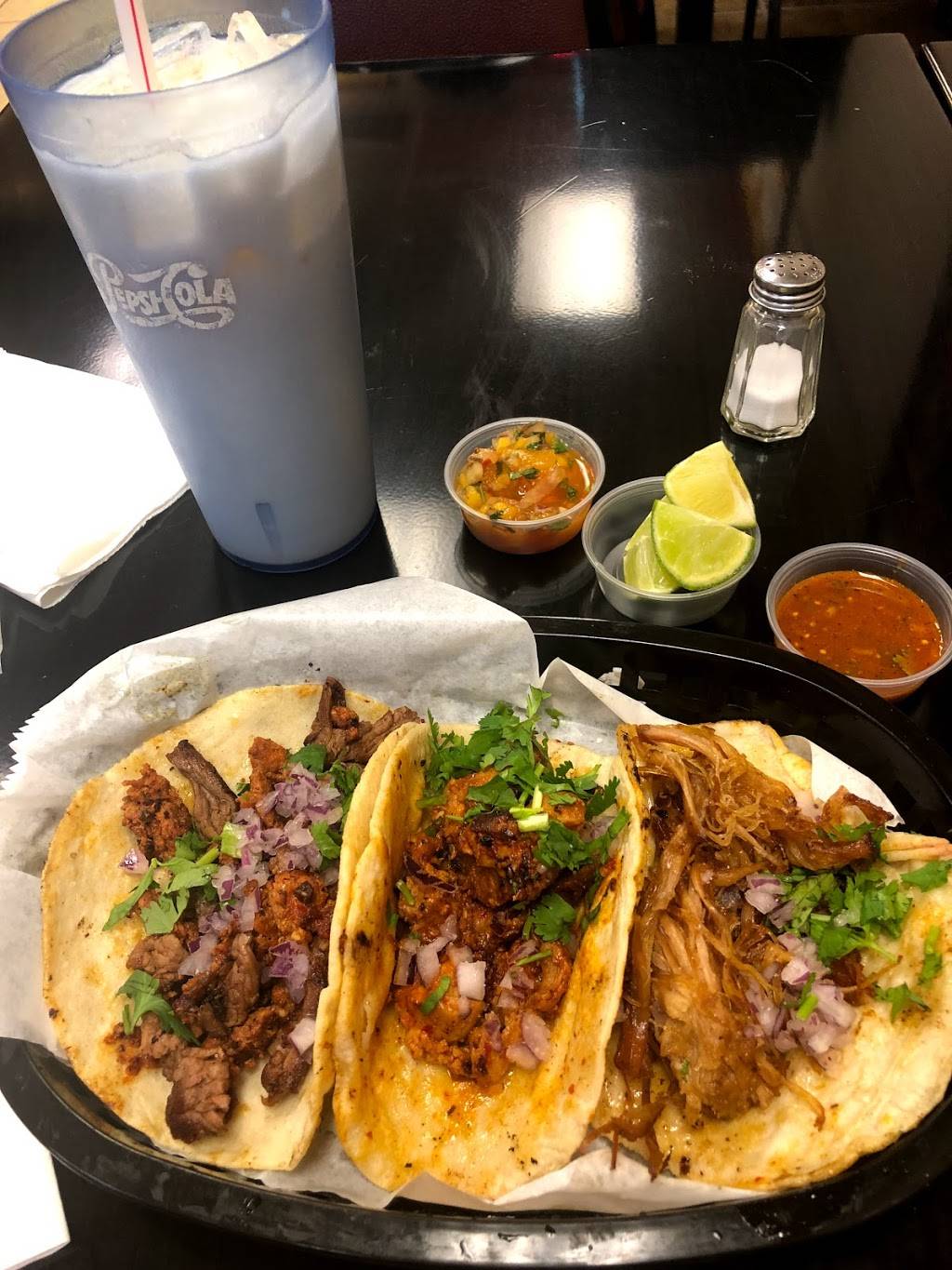 Tinos taco | restaurant | 161 Outer Loop, Louisville, KY 40214, USA | 5027423030 OR +1 502-742-3030