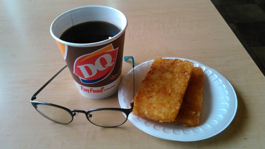 Dairy Queen Grill & Chill | restaurant | 512 W Main St, Livingston, TN 38570, USA | 9318231811 OR +1 931-823-1811