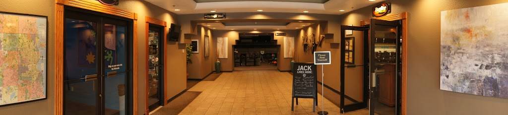 Village Bowl | restaurant | N86W18330 Main St, Menomonee Falls, WI 53051, USA | 2622551580 OR +1 262-255-1580