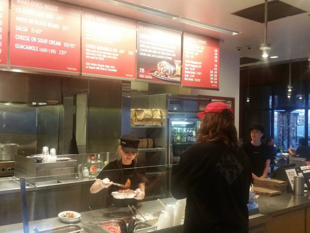 Chipotle Mexican Grill | restaurant | 19179 Bear Valley Rd Ste 4, Apple Valley, CA 92308, USA | 7602405703 OR +1 760-240-5703