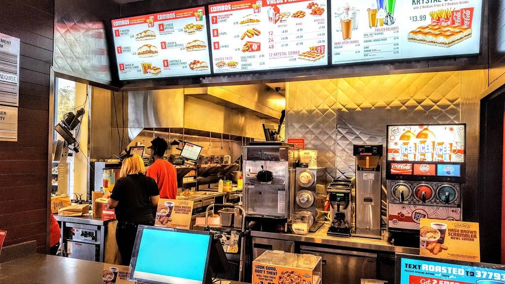 Krystal | meal takeaway | 2804 Bee Rd, Savannah, GA 31401, USA | 9123524598 OR +1 912-352-4598