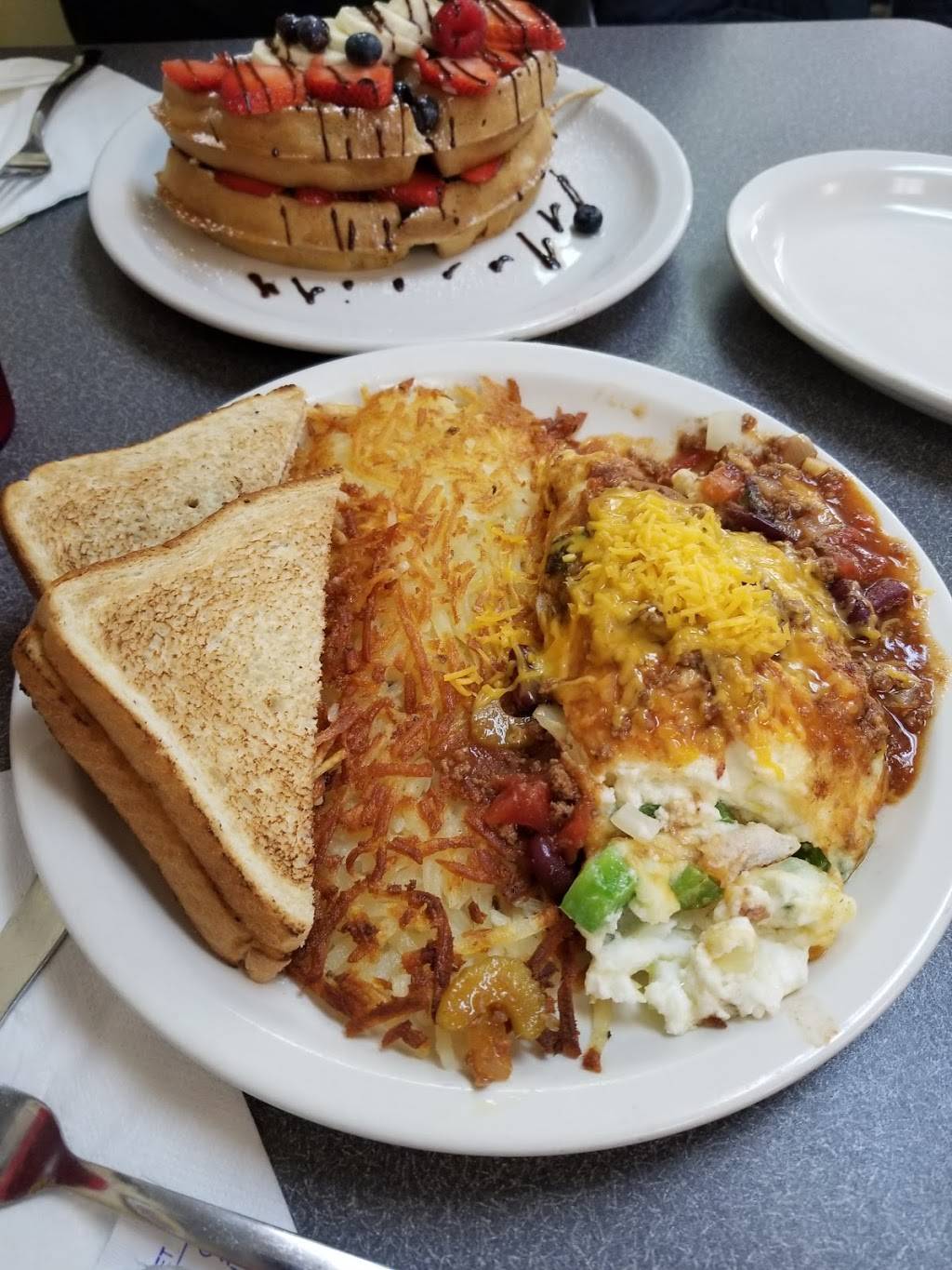 Omelette & Waffle Cafe | cafe | 580 Forest Ave, Plymouth, MI 48170, USA | 7344546510 OR +1 734-454-6510