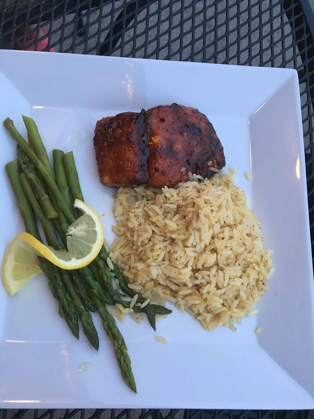 The West Woods Bar & Grill | restaurant | 6655 Quaker St, Arvada, CO 80007, USA | 7208987350 OR +1 720-898-7350