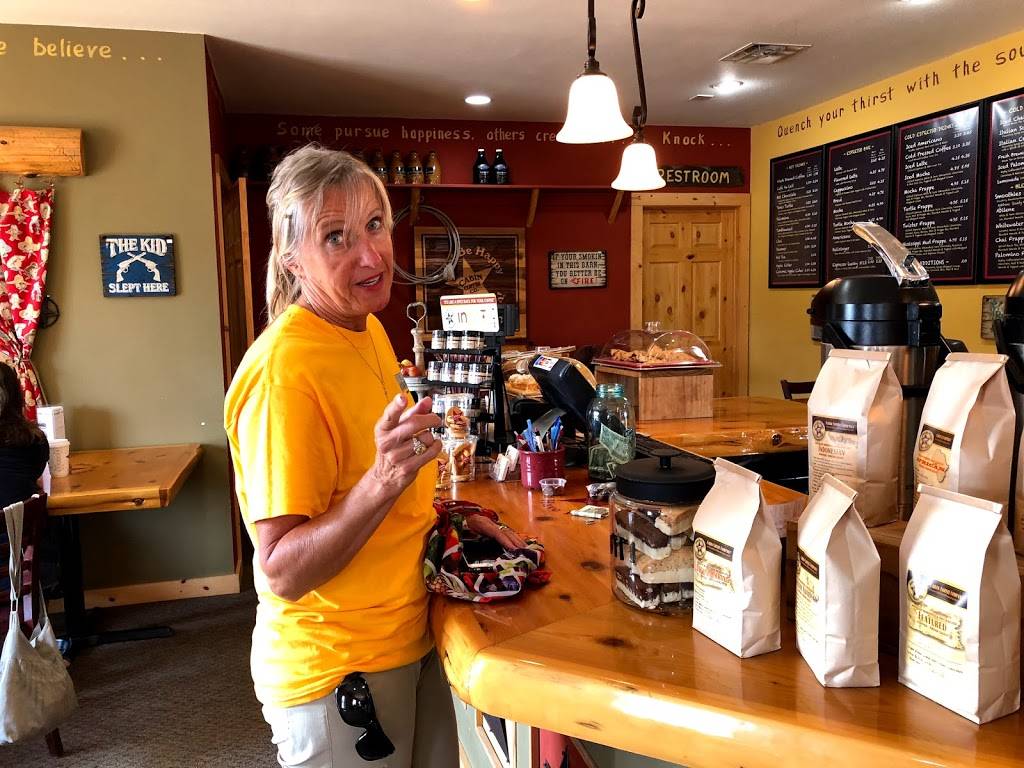 Cabin Coffee Co | cafe | 206 US-69, Forest City, IA 50436, USA | 6415851776 OR +1 641-585-1776
