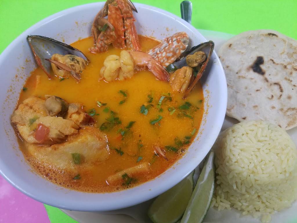 Tasty Chicken and Wings | restaurant | 302 S Galloway Ave, Mesquite, TX 75149, USA | 2144341916 OR +1 214-434-1916