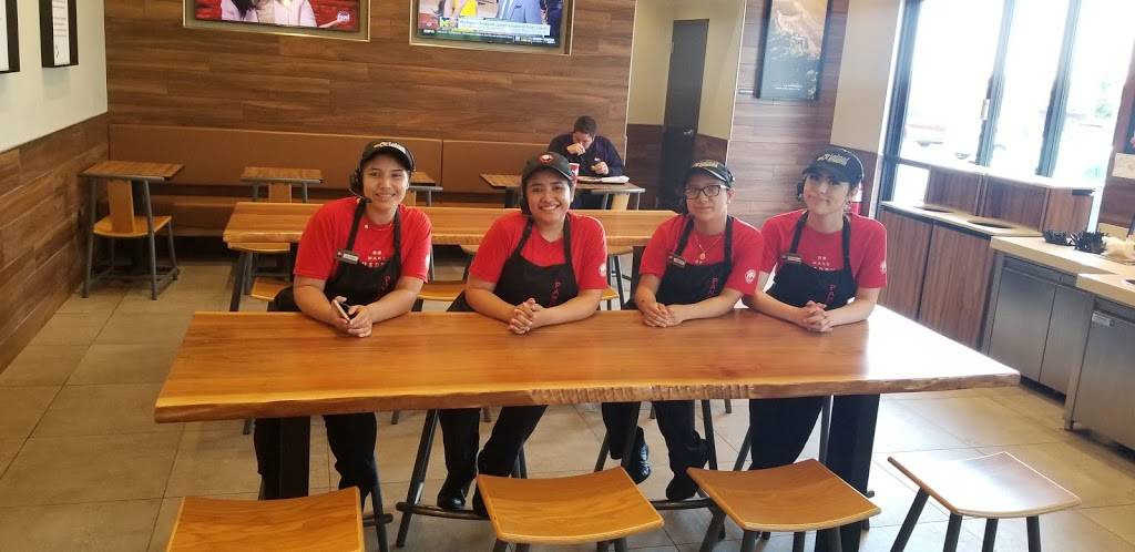 Panda Express | restaurant | 1927 W Foxwood Dr, Raymore, MO 64083, USA | 8163311366 OR +1 816-331-1366