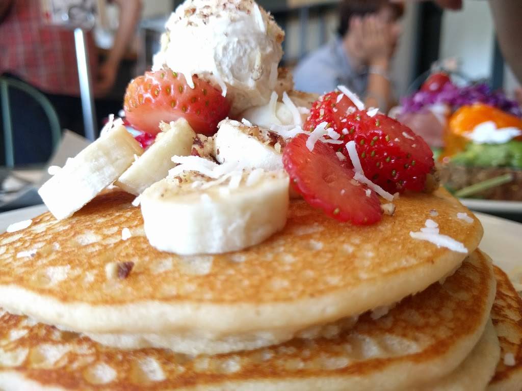 Amara Kitchen | cafe | 519 N Avenue 64, Los Angeles, CA 90042, USA | 3232552220 OR +1 323-255-2220