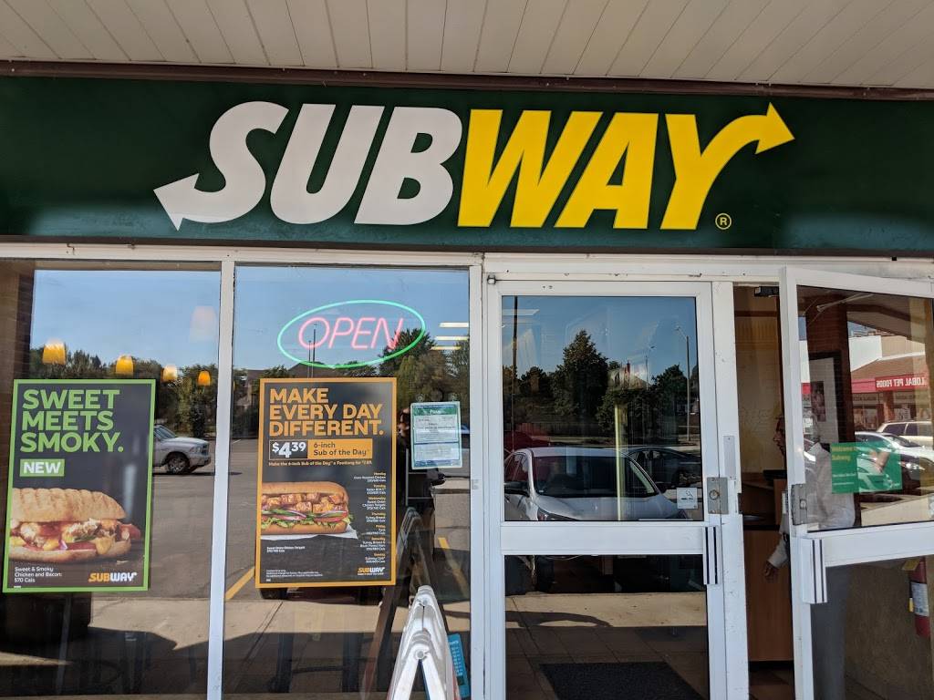 Subway | restaurant | 1525 Bristol Rd W Unit 9, Mississauga, ON L5M 4Z1, Canada | 9058130511 OR +1 905-813-0511