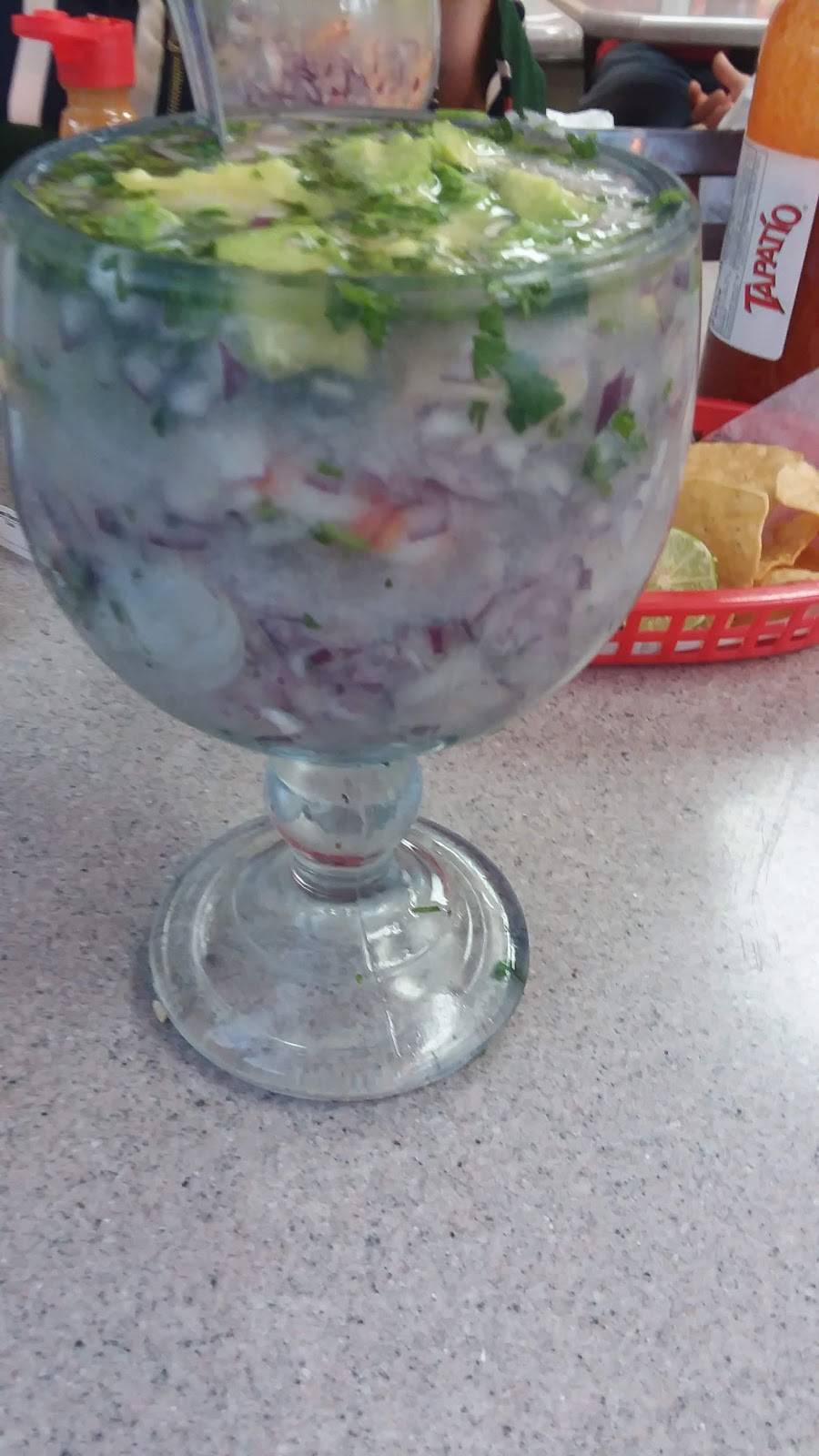 Fiesta Del Mar | restaurant | 4222 Slauson Ave, Maywood, CA 90270, USA | 3235604982 OR +1 323-560-4982