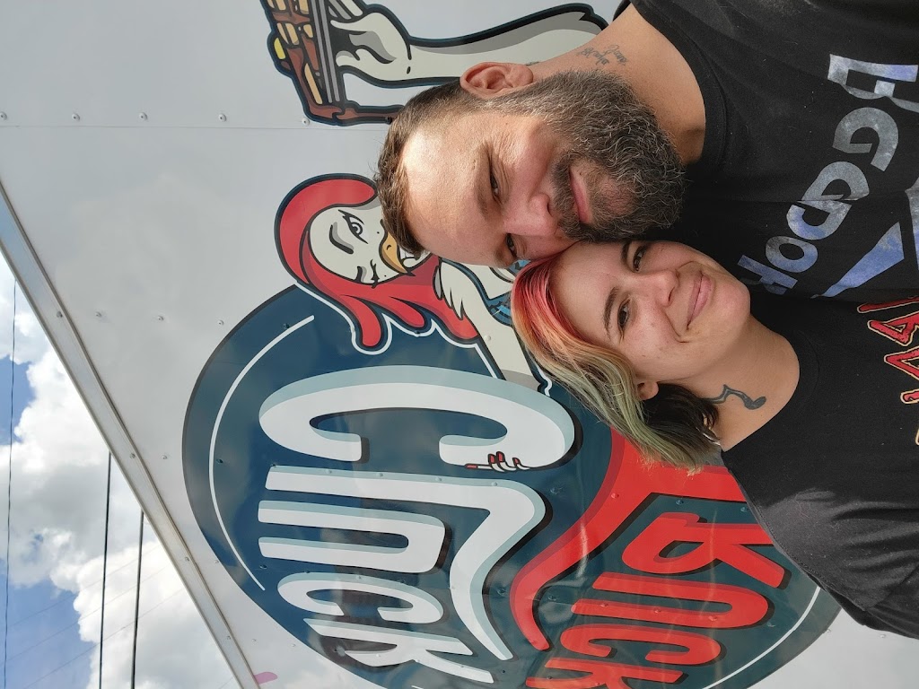 Cluck Truck | restaurant | 1133 W 90th Ave N, Conway Springs, KS 67031, USA | 6206600660 OR +1 620-660-0660