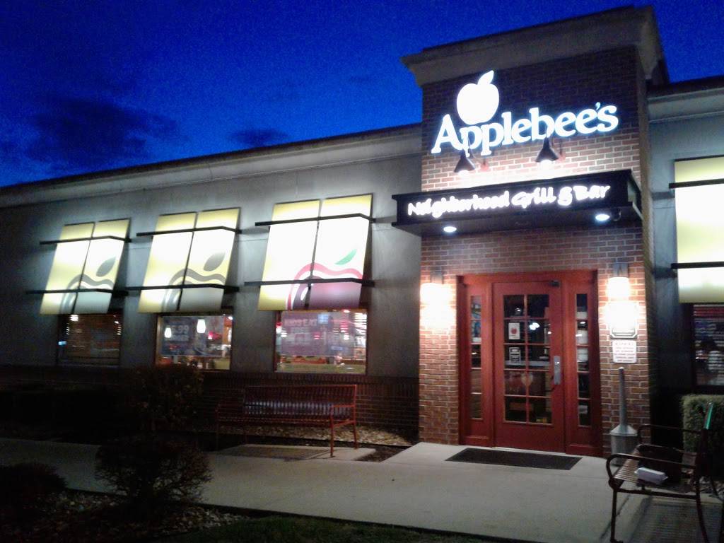 Applebees Grill + Bar | restaurant | 3551 Nameoki Rd, Granite City, IL 62040, USA | 6187989780 OR +1 618-798-9780