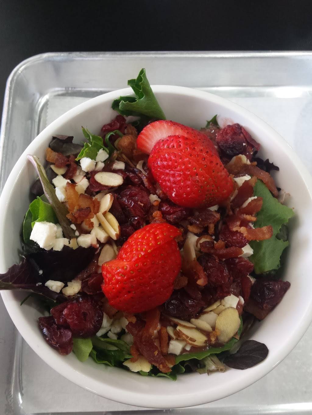 Crimson House Cafe | cafe | 304 N Jefferson St, Ossian, IN 46777, USA | 2606220167 OR +1 260-622-0167