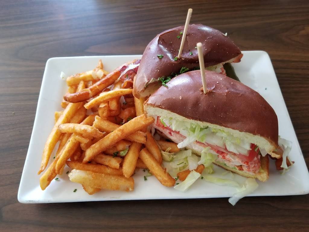 12A Buoy | restaurant | 22 Fishermans Wharf, Fort Pierce, FL 34950, USA | 7726724524 OR +1 772-672-4524