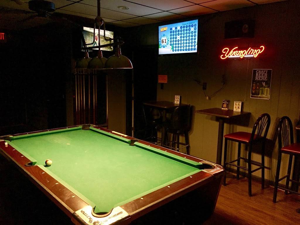 Deer Park Tavern | restaurant | 7228 Blue Ash Rd, Cincinnati, OH 45236, USA | 5137913178 OR +1 513-791-3178