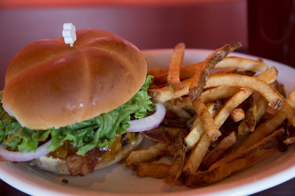 Feather & Stone | restaurant | 38 West St 1 & 2, Walton, NY 13856, USA | 6075104027 OR +1 607-510-4027