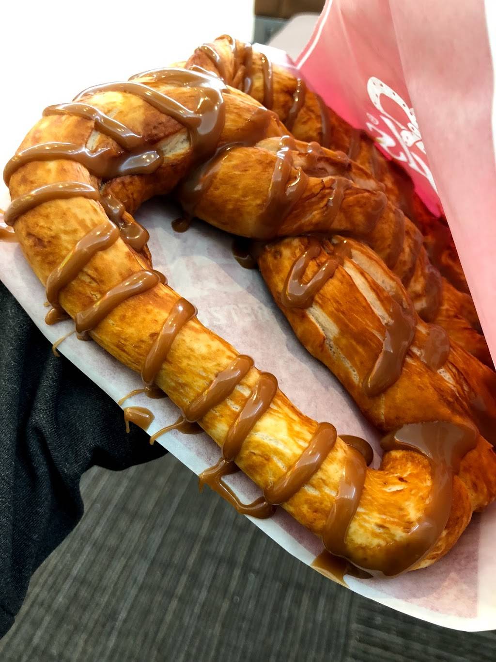 Mr.Pretzels | restaurant | 500 King St N, Waterloo, ON N2J 4C6, Canada | 5198842767 OR +1 519-884-2767