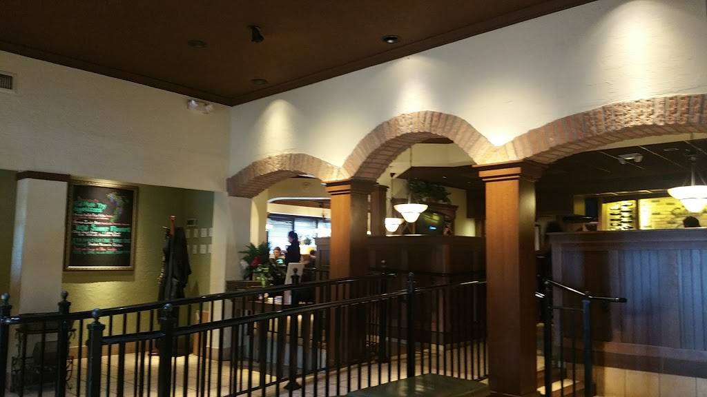 Olive Garden Italian Restaurant | meal takeaway | 13910 E US Hwy 40, Independence, MO 64055, USA | 8163730411 OR +1 816-373-0411