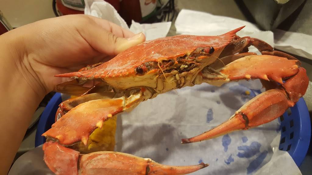 Smittys Seafood | restaurant | 2000 W Esplanade Ave, Kenner, LA 70065, USA | 5044681647 OR +1 504-468-1647