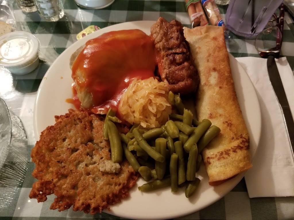 Polish Village Cafe | cafe | 2990 Yemans St, Hamtramck, MI 48212, USA | 3138745726 OR +1 313-874-5726
