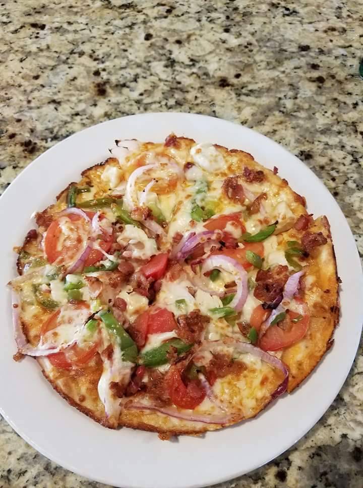 Salvadores Pizzeria | restaurant | 3218 Dixie Hwy, Erlanger, KY 41018, USA | 8597271155 OR +1 859-727-1155