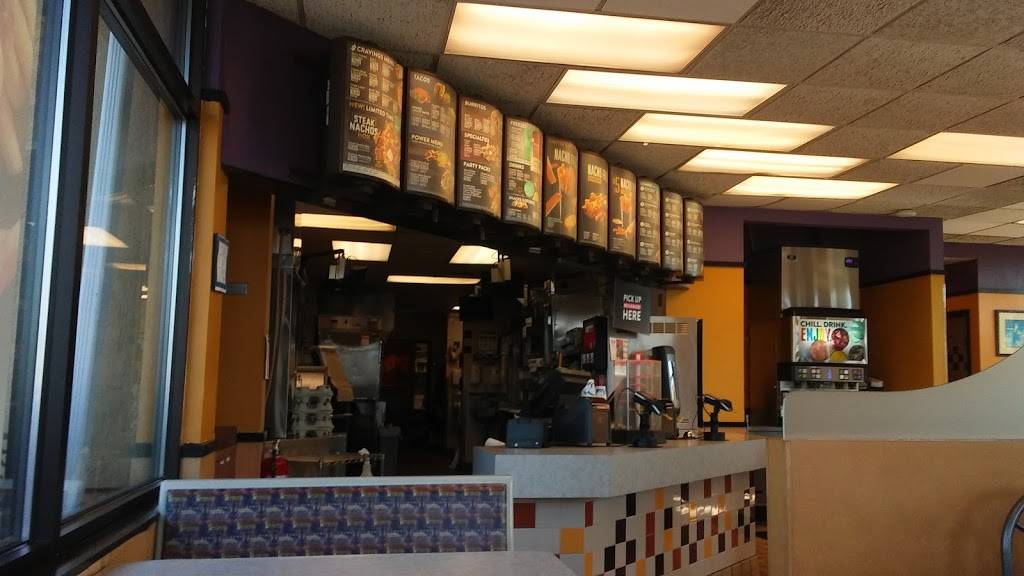 Taco Bell | meal takeaway | 322 W Irving Park Rd, Wood Dale, IL 60191, USA | 6305218226 OR +1 630-521-8226
