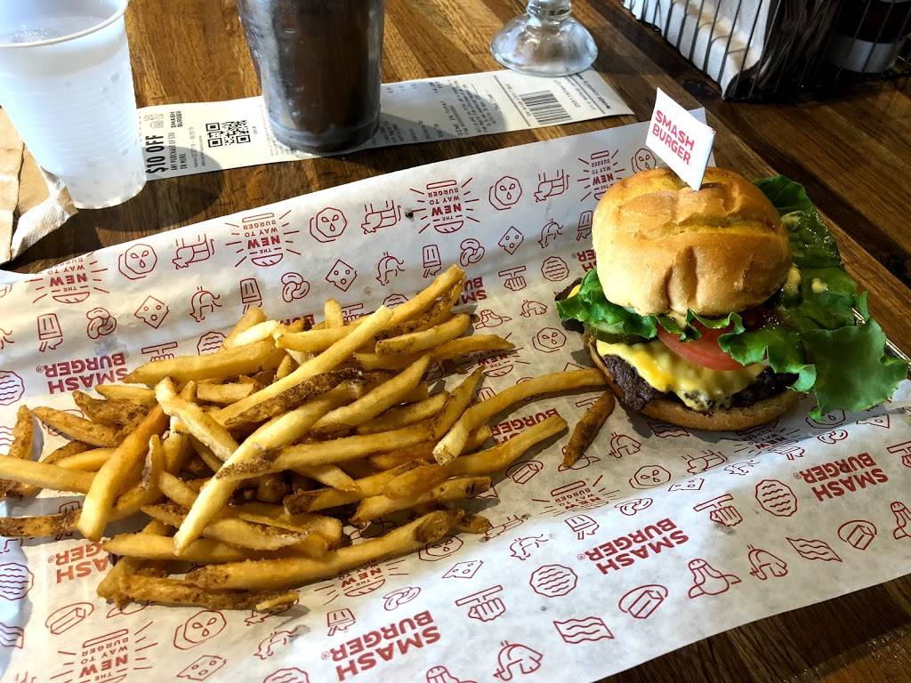 Smashburger | restaurant | 4097 Jericho Turnpike, East Northport, NY 11731, USA | 6314868309 OR +1 631-486-8309